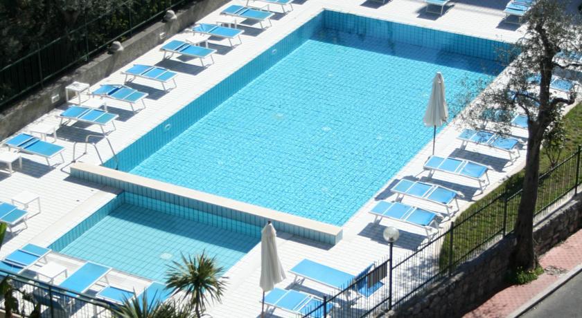Garden 3* Alassio